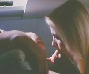الجنس في غسيل السيارات مع افلام جنس نار اثنين من الفتيات
